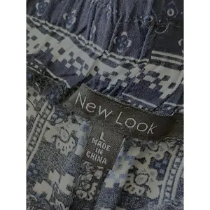 New Look FLORAL PRINT - Trousers - Wide Leg High Rise 2 Pockets Women’s L thumbnail 3