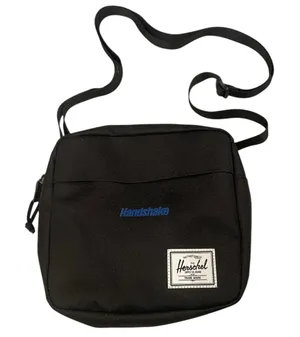 Herschel Supply Co Classic Crossbody Bag Purse Adjustable Strap Logo Unisex thumbnail 1