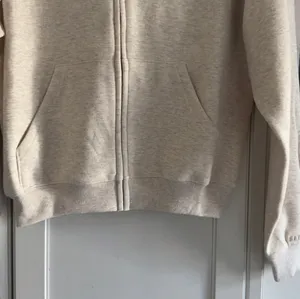 SKIMS Cotton Fleece Zip-Up Hoodie S thumbnail 3