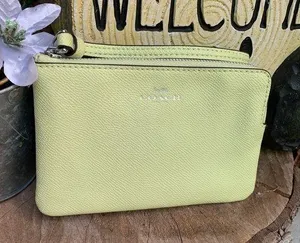Authentic COACH Coated leather zip top wallet /wristlet thumbnail 1