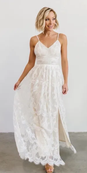 Baltic Born Cozette Lace Gown Medium thumbnail 1