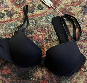 SKIMS NWT  Push Up Bra thumbnail 2