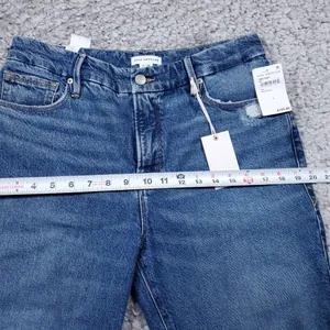 Good American The Weekender Distressed Relaxed Tapered Leg Jeans Size 2 26 thumbnail 9