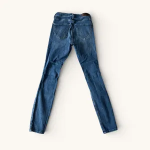 Hollister Curvy Skinny Jeans Womens 24x28 Distressed Medium Wash‎ Stretch Denim thumbnail 3