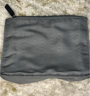 Gucci Makeup Bag thumbnail 3