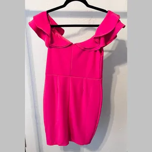 A’GACI Fuchsia Pink Ruffle Delight Dress Large NWT thumbnail 4