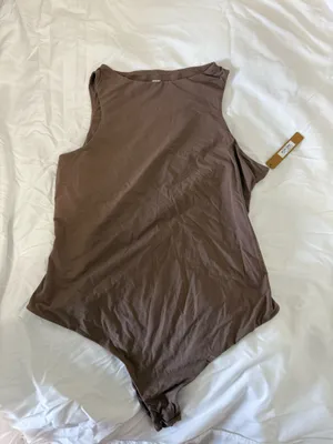 NWT Skims Fits Everybody Bodysuit thumbnail 1