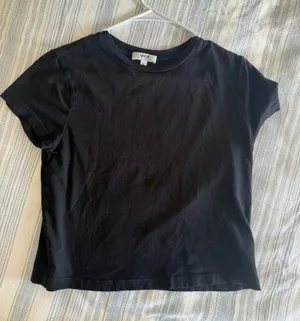 AGOLDE short sleeve black tee thumbnail 1