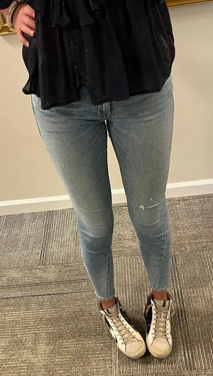 Hudson Jeans Distressed light wash Jeans thumbnail 1
