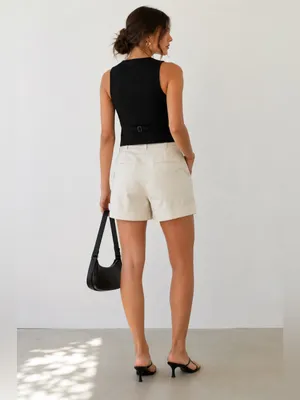 🤍 Zara Off White Tailored Bermuda Shorts NWT | Size 29 | Old Money Style thumbnail 2