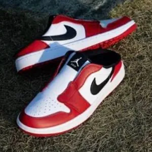 New NIKE Air Jordan 1 Mule Golf 'Chicago' thumbnail 1