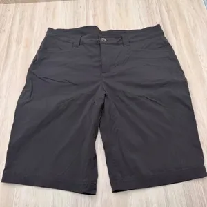 Eddie Bauer Travex Shorts Womens 10 Black Excellent Hiking Outdoor Stretch thumbnail 1