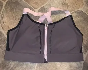 Fabletics L Athleisure front zip high impact sports bra thumbnail 1