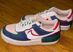Nike Air Force 1 thumbnail 1