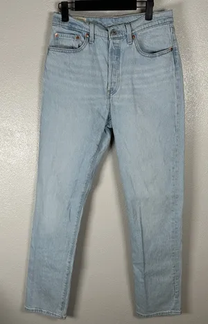 Levis 501 Jeans Womens 29x32 Premium Denim High Rise Button Fly Blue Light Wash thumbnail 1