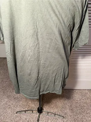 Ava & Viv Women’s Plus Sz 4X V-Neck T-Shirt Olive Green Short Sleeve 100% Cotton thumbnail 8