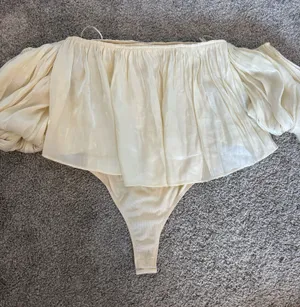 Pants Store Off-The-Shoulder Bodysuit thumbnail 1