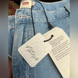 Free People Levis Cargo Jeans Sz 28 thumbnail 7