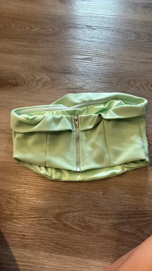 Princess Polly Strapless Crop Top Corset thumbnail 2