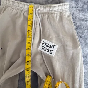 White Fox Sweatpants Women XS Beige Jogger Elastic Waist Logo‎ Loungewear thumbnail 7