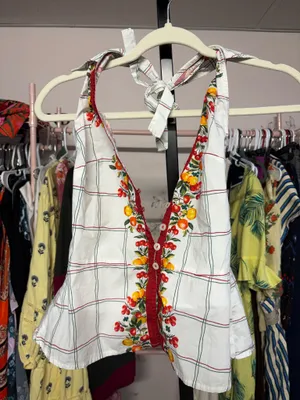 NWOT Celandine Anthropologie Size Medium Halter Top thumbnail 4