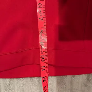 Alo Yoga High-Waist Airbrush Leggings Cherry Red Split Hem Size Medium thumbnail 5