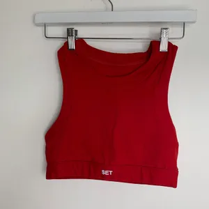 Set Active x Justine Skye Red High Neck Sports Bra Top Womens Small Apple Red thumbnail 2