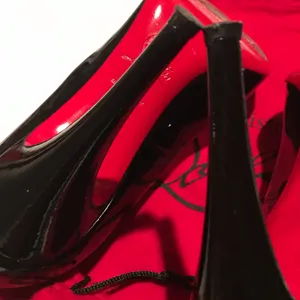 Christian Louboutin black patent leather shoes. thumbnail 8