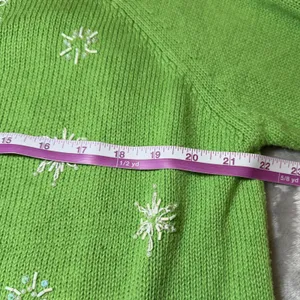 Tiara International Womens Size Large Christmas Cardigan Green Snowman Beaded thumbnail 8