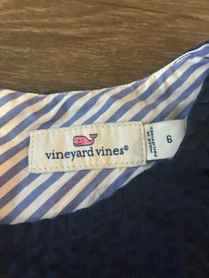 Never worn Vineyard Vines navy blue scalloped top  thumbnail 2