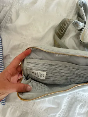 Lululemon Belt Bag 1L thumbnail 2