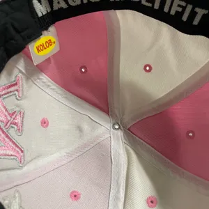 NY Pink/White Hat thumbnail 5