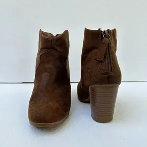 Women boots  thumbnail 2