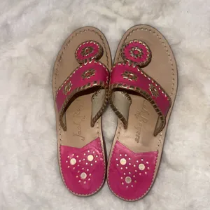 Jack Rogers Pink Gold‎ Leather Preppy Medallion Old Money Sandals Womens Size 5m thumbnail 2