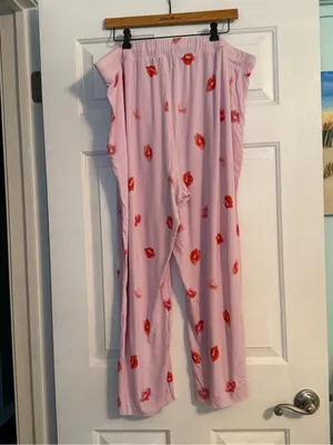 Skims Lounge Pink Cherry Blossom Lipstick Pants thumbnail 3