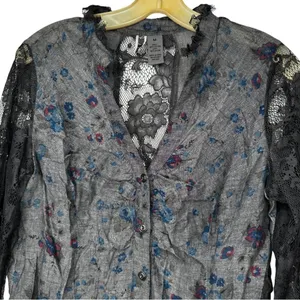 BKE‎ Top with Lace thumbnail 2
