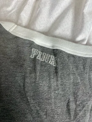 Victoria Secret PINK USA gray Tshirt thumbnail 6
