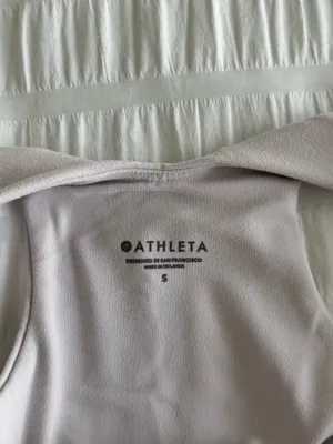 Athleta Conscious Crop Top pale pink  thumbnail 6