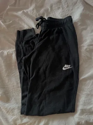 Nike Joggers thumbnail 1