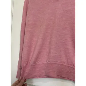 UniQlo 100% Wool Pink Lightweight V-Neck Pullover Sweater L Slim Fit Classic thumbnail 5