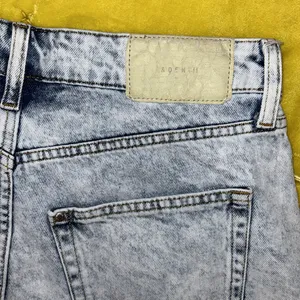 & Denim Short Cheeky Size 10 Curvy Fit Jean Shorts thumbnail 8
