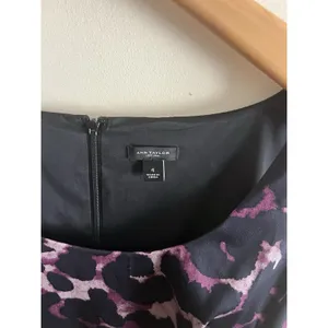 Ann Taylor 4 Black mauve Purple Silk Blend Sheath dress Career Cocktail‎ Leopard thumbnail 3