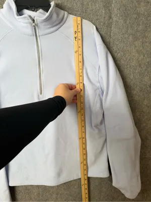 Mountain Hardware Woman’s XL Light Lavender Half-Zip Fleece Pullover thumbnail 5