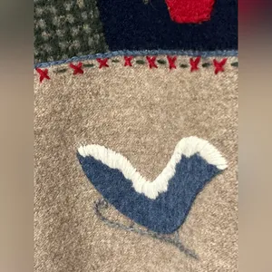 Woolrich Embroidered Skates Santa Christmas Holiday Sweater Vest Womens XL. thumbnail 6