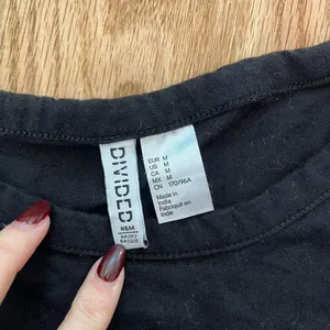 5/$25 H&m crop top thumbnail 3