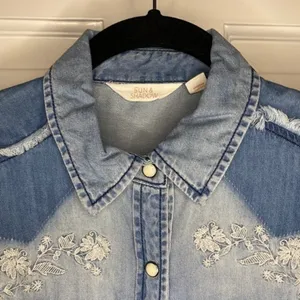 Sun & Shadow Embroidered Denim Shirt Pearl Snap Buttons XXS‎ thumbnail 5
