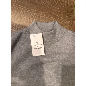 Nine West Heather Gray Mock Neck Sleeveless Knit Sweater Top L Business Casual Workwear thumbnail 2