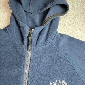 The North Face Fleece Jacket Women M gray Windwall Full Zip Hooded Sweater Logo thumbnail 4