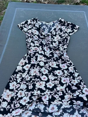Black & pink floral dress gypsies &‎ moondust size medium spring summer whimsy thumbnail 3