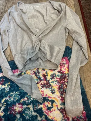 Abercrombie Shimmer Knot-Front Long Sleeve Top - Gray thumbnail 6